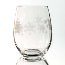 Load image into Gallery viewer, 15oz Stemless Wine Glass - Snowflakes
