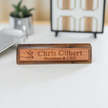 Load image into Gallery viewer, Desk Wedge Name Plate - PERSONALIZED - Giraffe - 11 Inches
