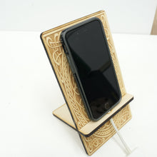 Load image into Gallery viewer, Easel - Cell phone and Pad - Celtic Design