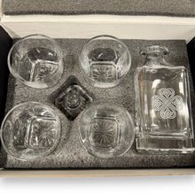 Load image into Gallery viewer, 750ml Decanter Set - Celtic Irish Shamrock - with four 11oz glasses