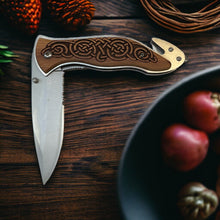Load image into Gallery viewer, Knife - Celtic Design 138