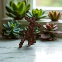 Load image into Gallery viewer, Jesus carrying cross - Cedar Ornament