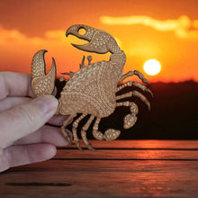Load image into Gallery viewer, Ornament - Crab - Raw Wood