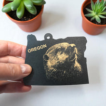 Load image into Gallery viewer, Ornament - Black - Oregon with Beaver