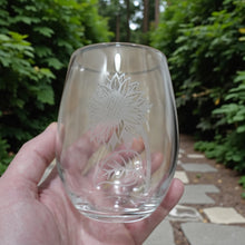Load image into Gallery viewer, 15oz Stemless Wine Glass - Sunflower