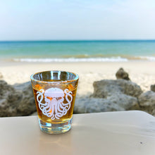 Load image into Gallery viewer, 2oz Cthulhu Shot glass