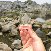 Load image into Gallery viewer, 2oz Cthulhu Shot glass