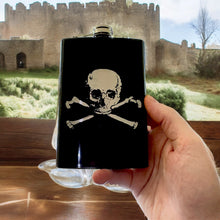 Load image into Gallery viewer, 8oz Skull and Crossbones Black Flask