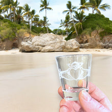 Load image into Gallery viewer, 2oz Claddagh Shot glass