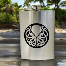 Load image into Gallery viewer, 8oz Cthulhu Stainless Steel Flask