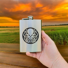 Load image into Gallery viewer, 8oz Cthulhu Stainless Steel Flask