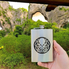 Load image into Gallery viewer, 8oz Cthulhu Stainless Steel Flask