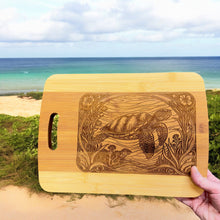 Load image into Gallery viewer, Bamboo - Sea Turtle Cutting Board 14&#39;&#39;x9.5&#39;&#39;x.5&#39;&#39;