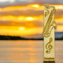 Load image into Gallery viewer, Bookmark - Saxophone - birch wood