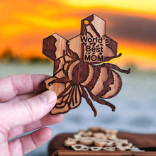 Load image into Gallery viewer, BEE World&#39;s Best Mom - Cedar Ornament