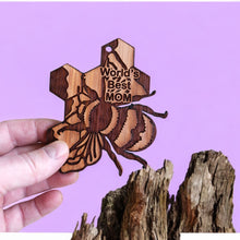 Load image into Gallery viewer, BEE World&#39;s Best Mom - Cedar Ornament