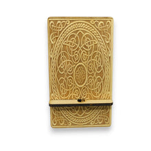 Load image into Gallery viewer, Easel - Cell phone and Pad - Celtic Design