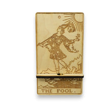 Load image into Gallery viewer, Easel - Cell phone and Pad - The Fool Tarot Card