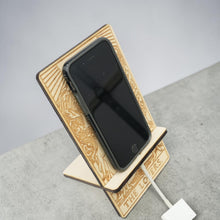 Load image into Gallery viewer, Easel - Cell phone and Pad - The Lovers Tarot Card