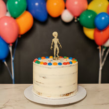 Load image into Gallery viewer, Cake Topper - Alien - Raw Wood