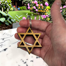 Load image into Gallery viewer, Keychain - Cedar Picket - Star of David - 2.5x2.2 Inches