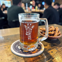 Load image into Gallery viewer, 25oz Beer mug with handle - Longneck Giraffe