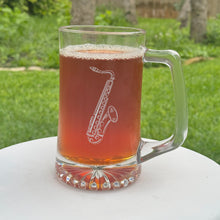 Load image into Gallery viewer, 25oz Beer mug with handle - Saxophone