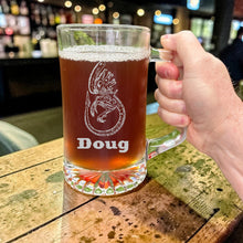 Load image into Gallery viewer, 25oz Beer mug with handle - PERSONALIZED - Alien Fossil
