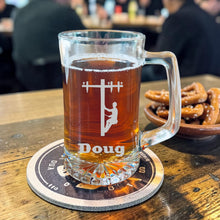 Load image into Gallery viewer, 25oz Beer mug with handle - PERSONALIZED - Lineman