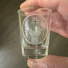 Load image into Gallery viewer, 2oz Deer Portrait Shot Glass