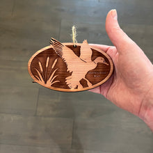 Load image into Gallery viewer, Flying Duck Worlds Best Mom - Cedar Ornament