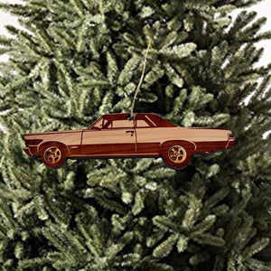 Muscle Car - Cedar Ornament