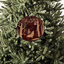 Load image into Gallery viewer, Te Amo Papa winter Wolf - Cedar Ornament